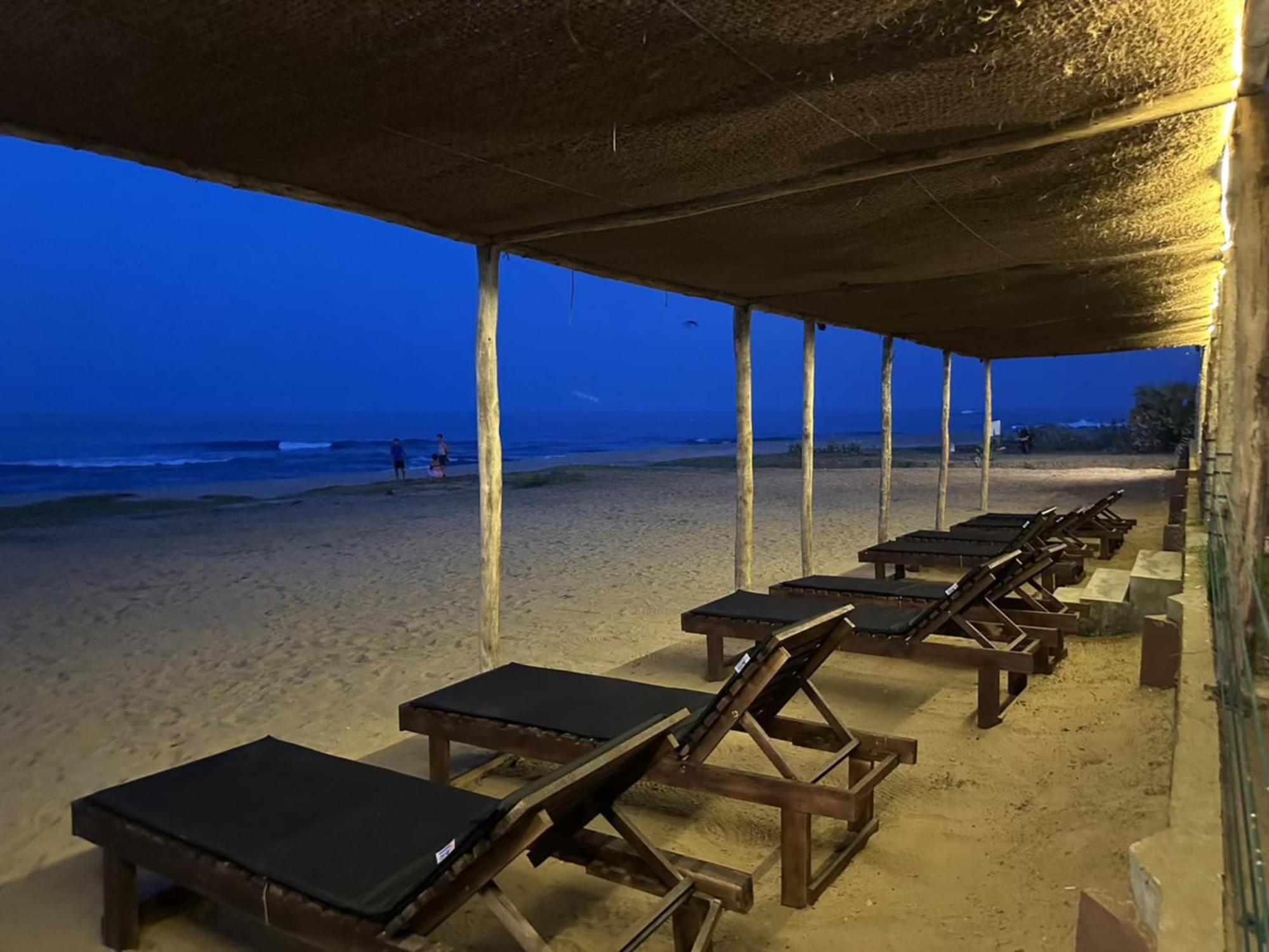 Blue Waters Hotel Arugam Bay Exterior photo